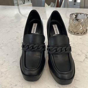 Steve Madden Rhylee Loafer